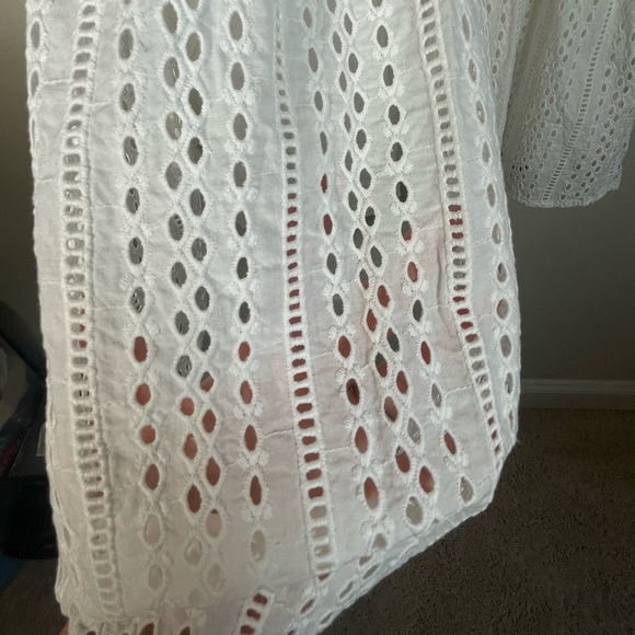 CROSBY by MOLLIE BURCH Joe Joe White Eyelet flutter Sleeve Dress Sz L Tiered - Picture 11 of 16